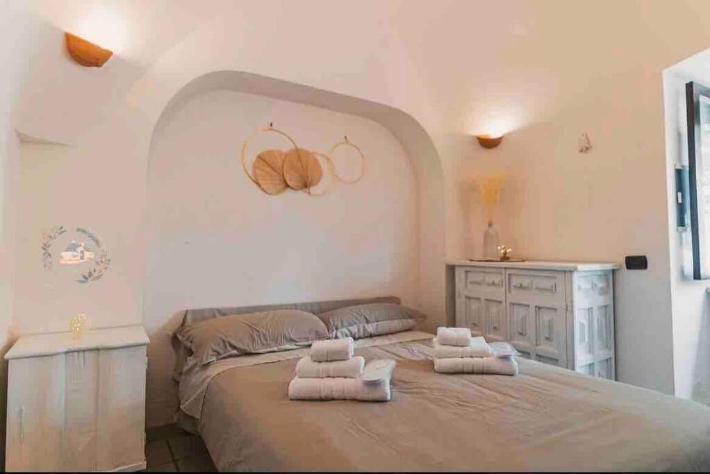 Trulli Nonna Graziella Villa โลโกโรตอนโด ภายนอก รูปภาพ