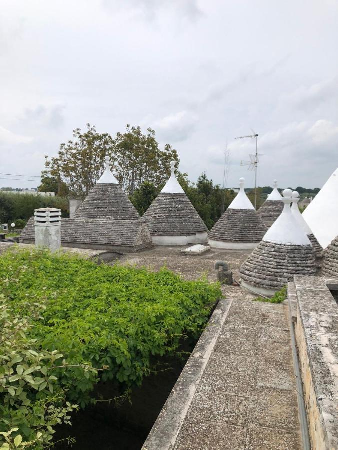 Trulli Nonna Graziella Villa โลโกโรตอนโด ภายนอก รูปภาพ